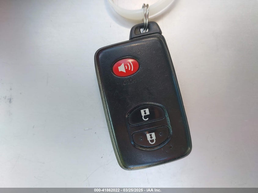 2014 TOYOTA PRIUS V VIN: JTDZN3EU2E3293587