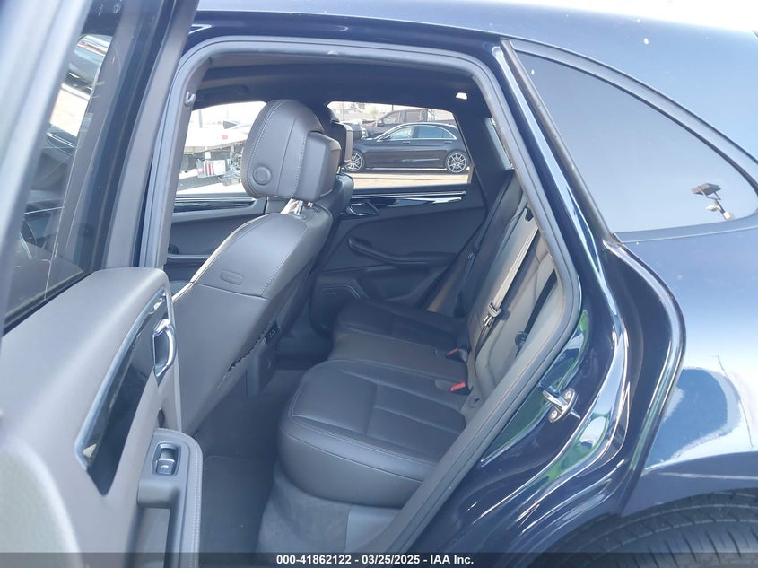 2018 PORSCHE MACAN - WP1AA2A59JLB03147