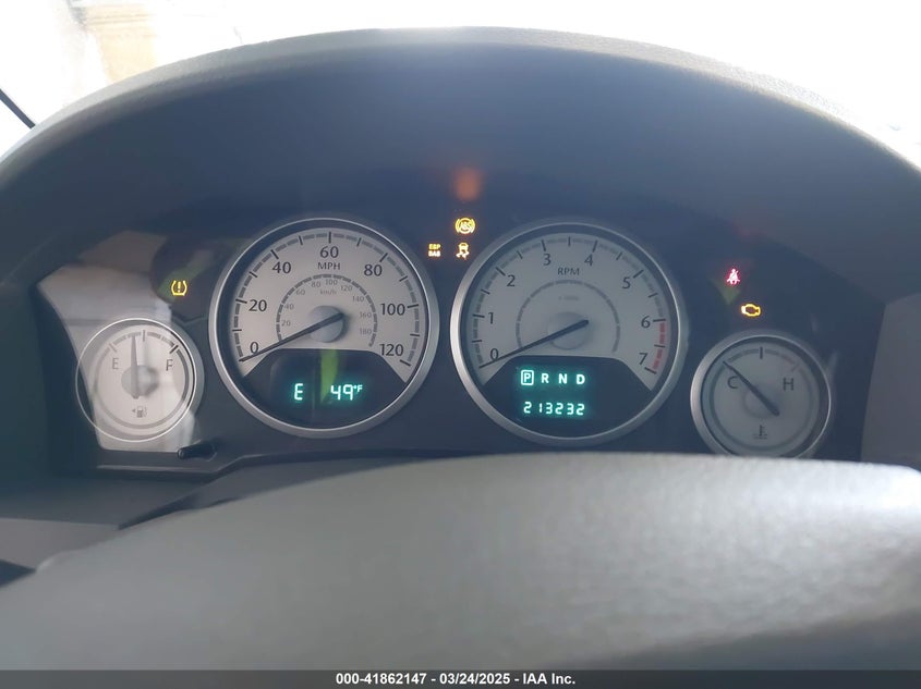 2008 CHRYSLER TOWN & COUNTRY VIN: 2A8HR54P98R651800