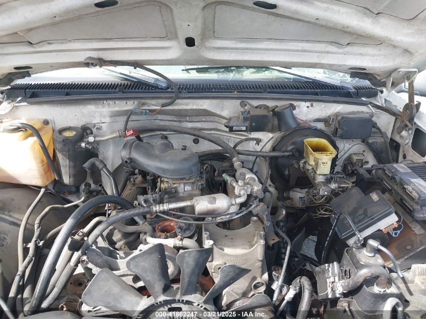 1998 Chevrolet C2500 Fleetside VIN: 1GCGC24R0WZ244942 Lot: 41862247