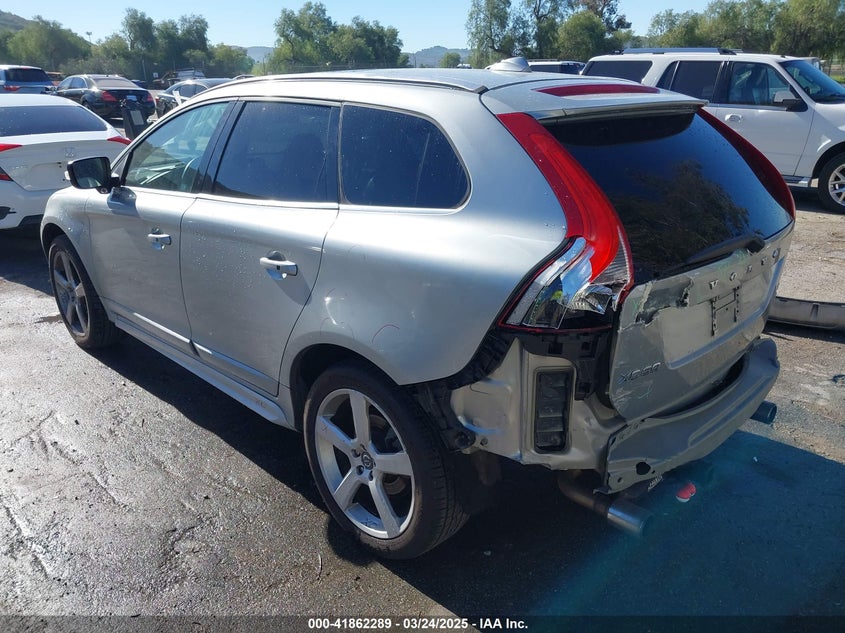 2010 VOLVO XC60 VIN: YV4992DZ0A2109997