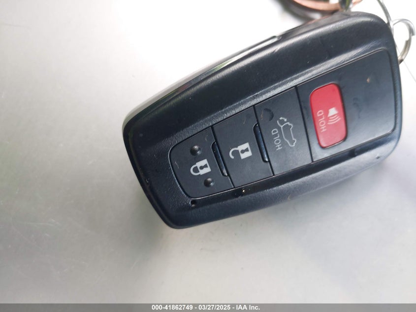 2025 TOYOTA RAV4 HYBRID VIN: 4T3E6RFV4SU176348