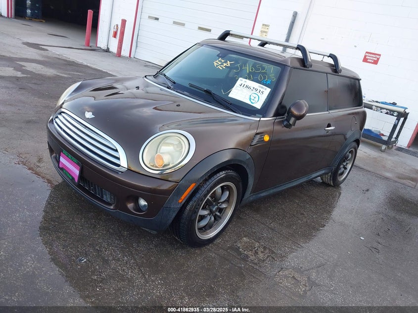 2008 MINI COOPER CLUBMAN VIN: WMWML335X8TJ46527