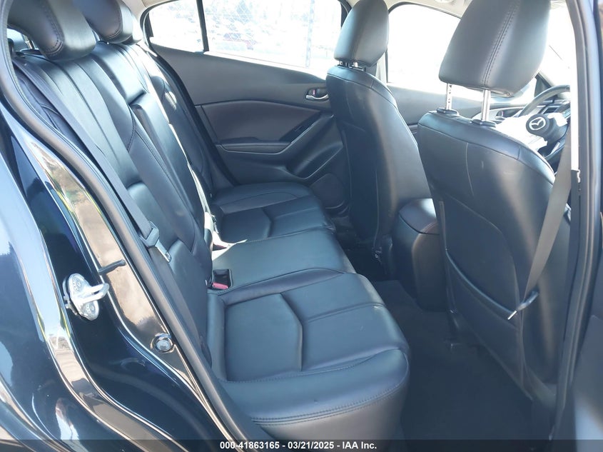 2018 MAZDA MAZDA3 VIN: 3MZBN1V31JM169958