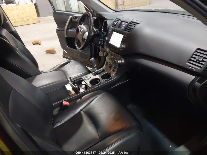 2012 TOYOTA HIGHLANDER VIN: 5TDBK3EH2CS162152