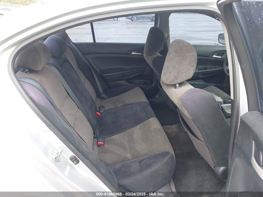 2010 HONDA ACCORD VIN: 1HGCP2F37AA125998