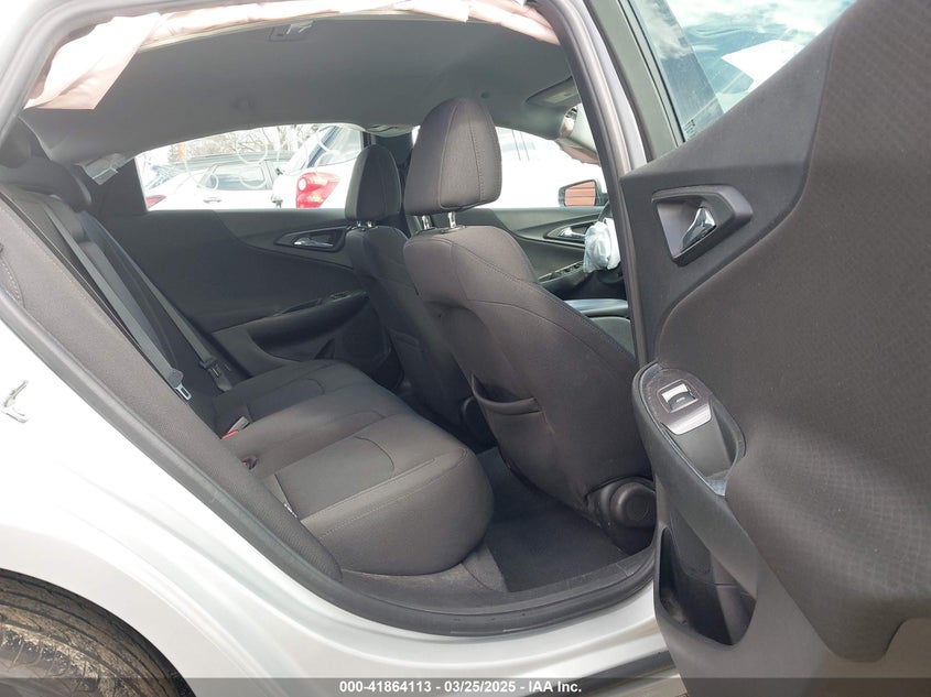 2019 CHEVROLET MALIBU VIN: 1G1ZD5ST2KF193082