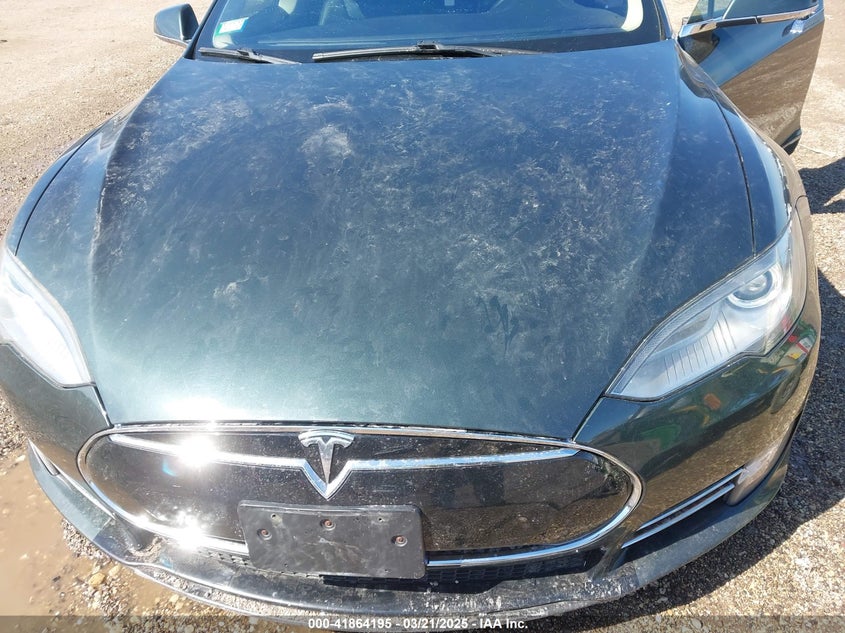 2014 TESLA MODEL S VIN: 5YJSA1H18EFP50389