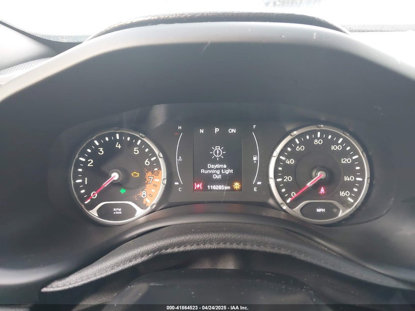 VIN ZACCJABB2JPJ10216 2018 JEEP RENEGADE ALTITUDE FWD