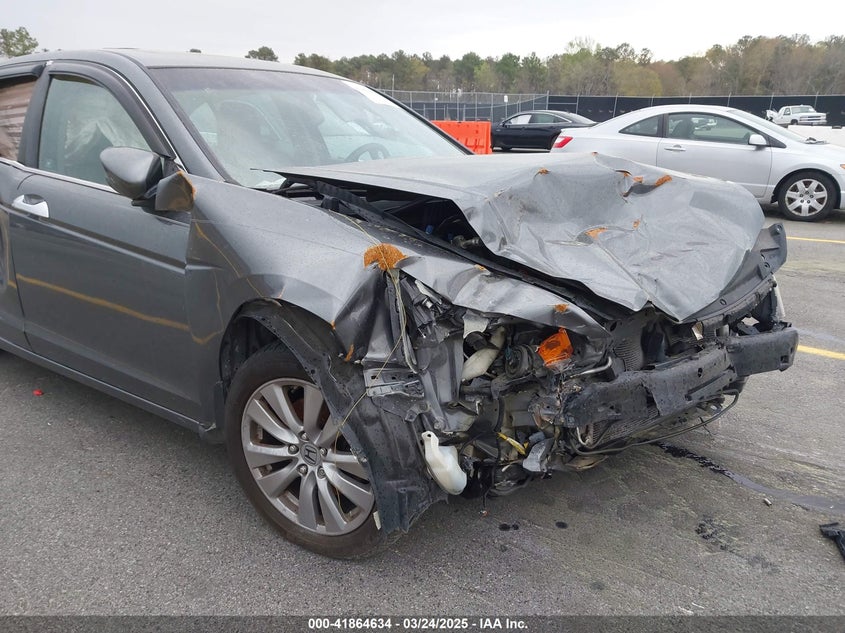 2012 HONDA ACCORD VIN: 1HGCP3F85CA037942