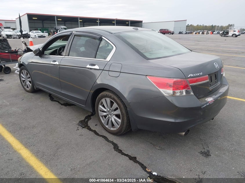 2012 HONDA ACCORD VIN: 1HGCP3F85CA037942