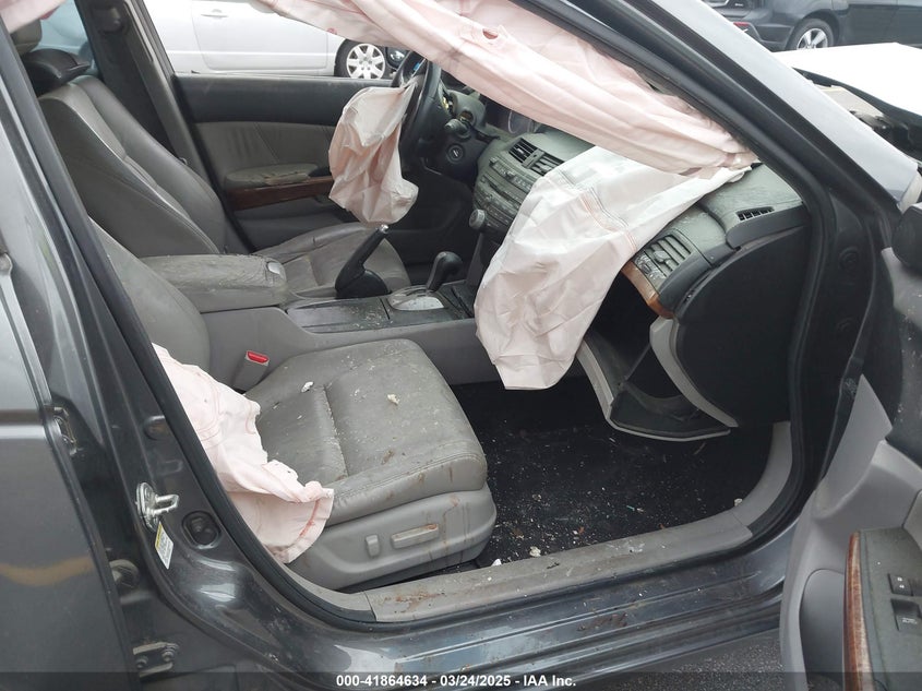 2012 HONDA ACCORD VIN: 1HGCP3F85CA037942