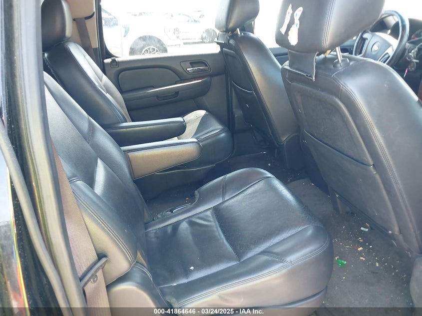 2013 CHEVROLET SUBURBAN VIN: 1GNSCKE0XDR333268