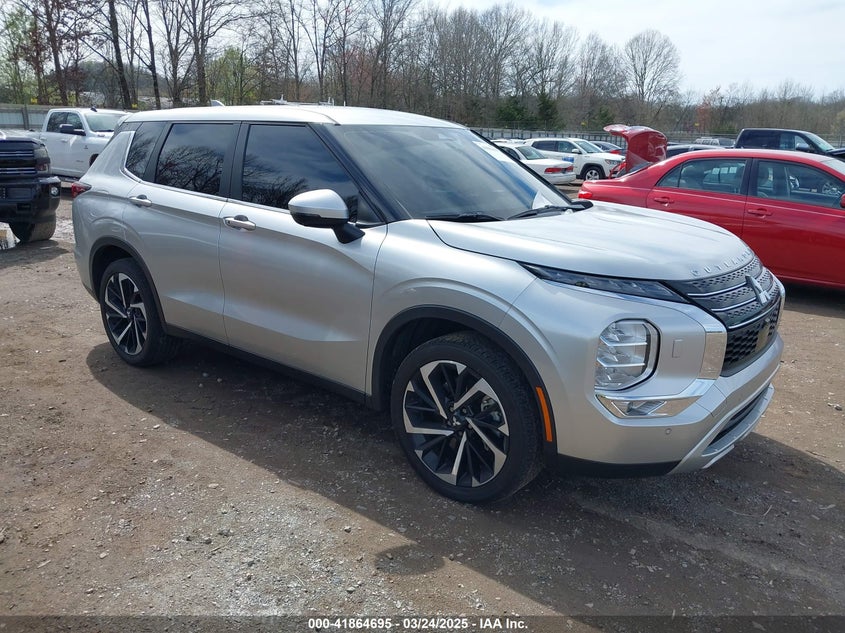 MITS OUTLANDER 2023