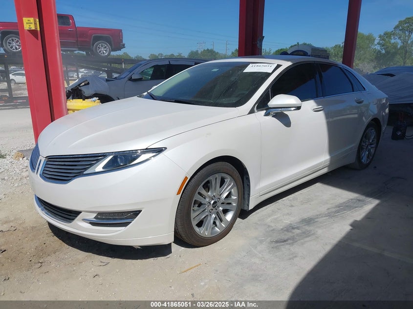 2014 LINCOLN MKZ HYBRID VIN: 3LN6L2LU1ER835376