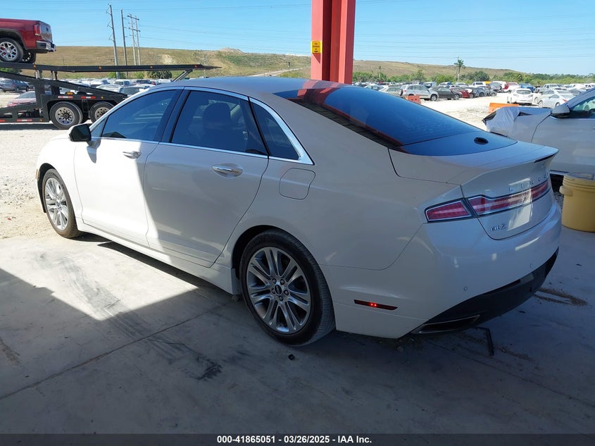 2014 LINCOLN MKZ HYBRID VIN: 3LN6L2LU1ER835376