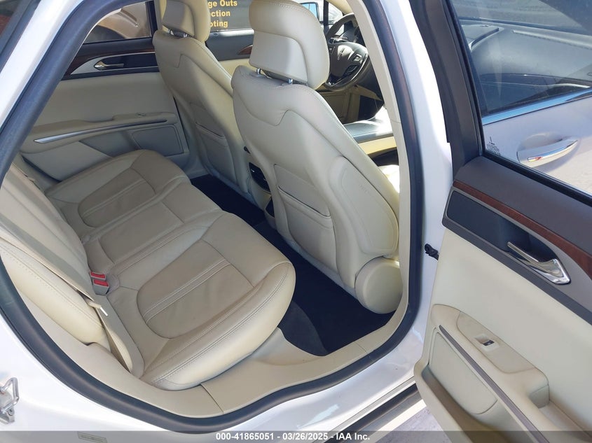 2014 LINCOLN MKZ HYBRID VIN: 3LN6L2LU1ER835376