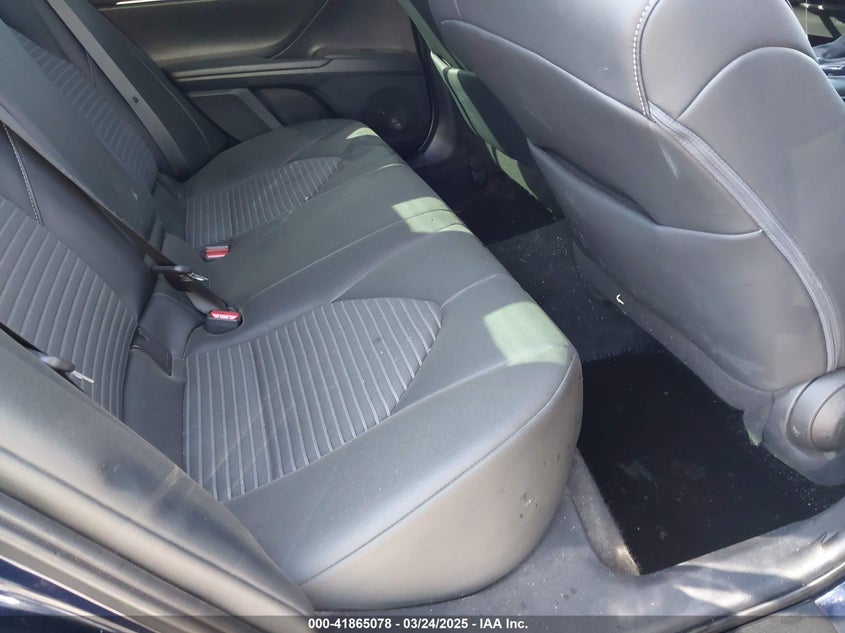 2022 TOYOTA CAMRY VIN: 4T1G11BK1NU062065