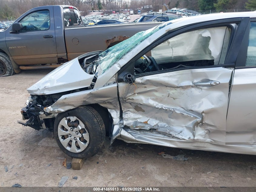 2017 HYUNDAI ACCENT SE - KMHCT5AE3HU320862