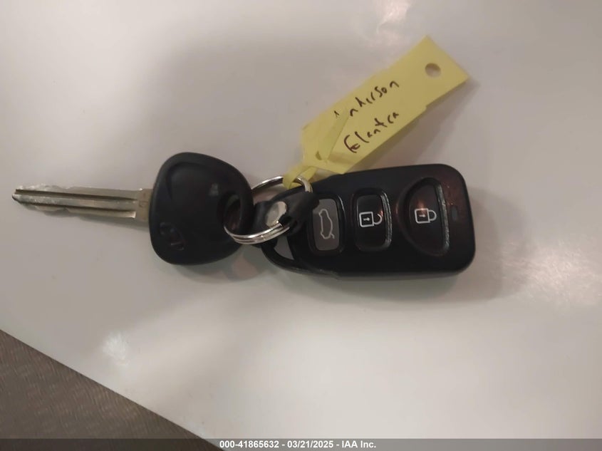 2008 HYUNDAI ELANTRA VIN: KMHDU46D18U368243