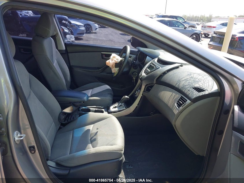 2011 HYUNDAI ELANTRA VIN: KMHDH4AE3BU113959