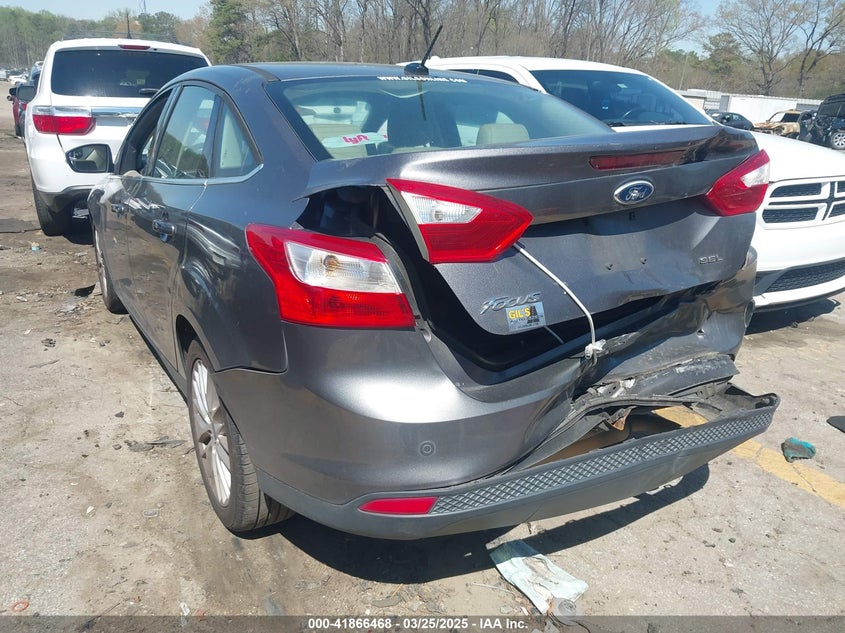 2012 FORD FOCUS VIN: 1FAHP3H27CL181113