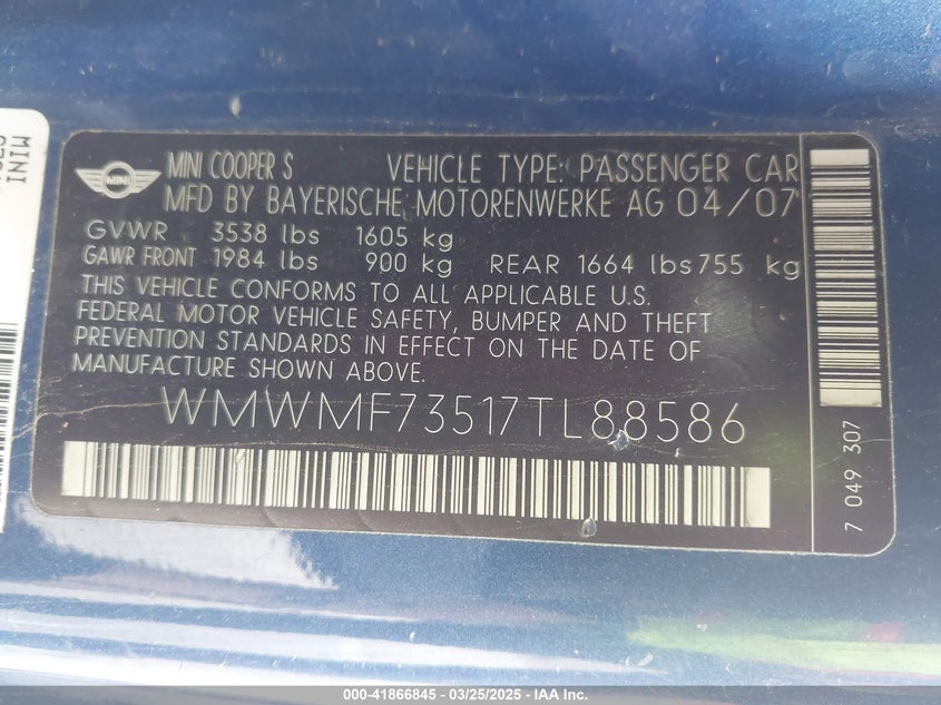 2007 MINI COOPER S VIN: WMWMF73517TL88586