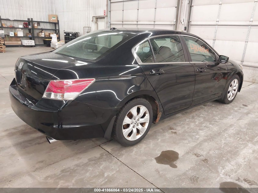 2008 HONDA ACCORD VIN: 1HGCP26888A042294