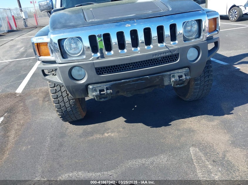 2006 HUMMER H3 VIN: 5GTDN136668330561