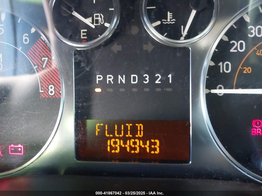 2006 HUMMER H3 VIN: 5GTDN136668330561