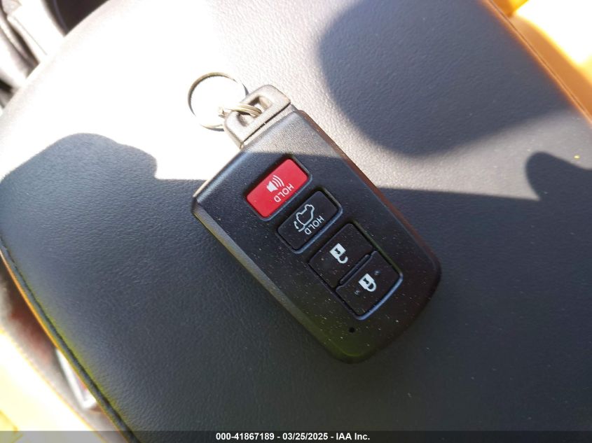 2017 Toyota Rav4 Hybrid Limited VIN: JTMDJREV5HD129038 Lot: 41867189