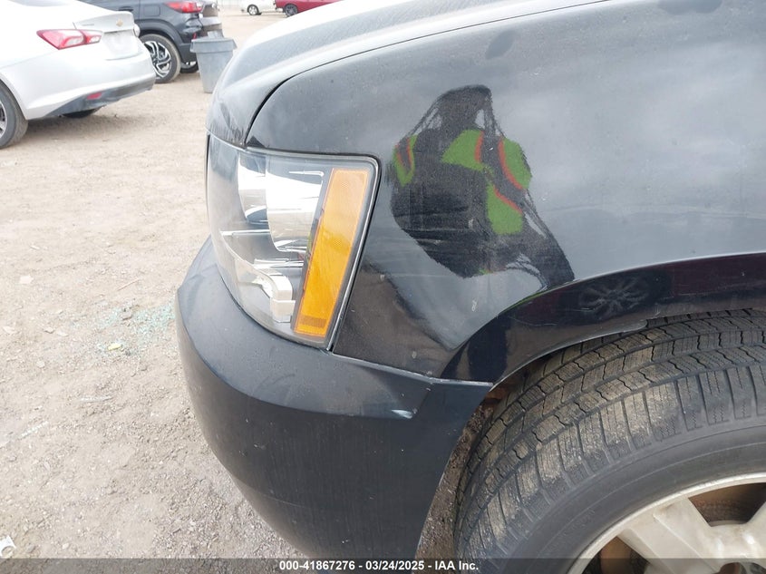 2008 CHEVROLET SUBURBAN 1500 VIN: 3GNFC16078G196533
