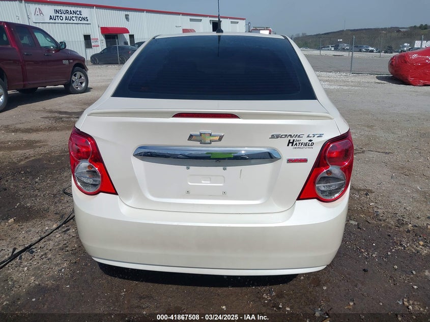 2014 CHEVROLET SONIC VIN: 1G1JE5SB6E4132271