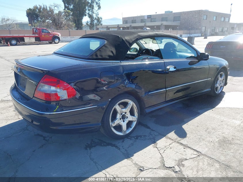 2009 MERCEDES-BENZ CLK 350 VIN: WDBTK56GX9T107902