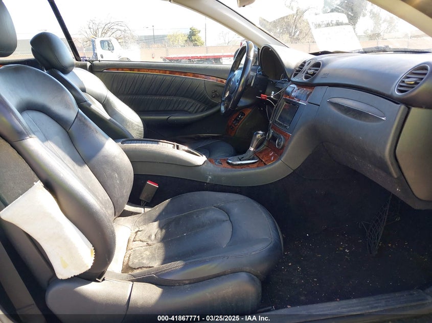 2009 MERCEDES-BENZ CLK 350 VIN: WDBTK56GX9T107902