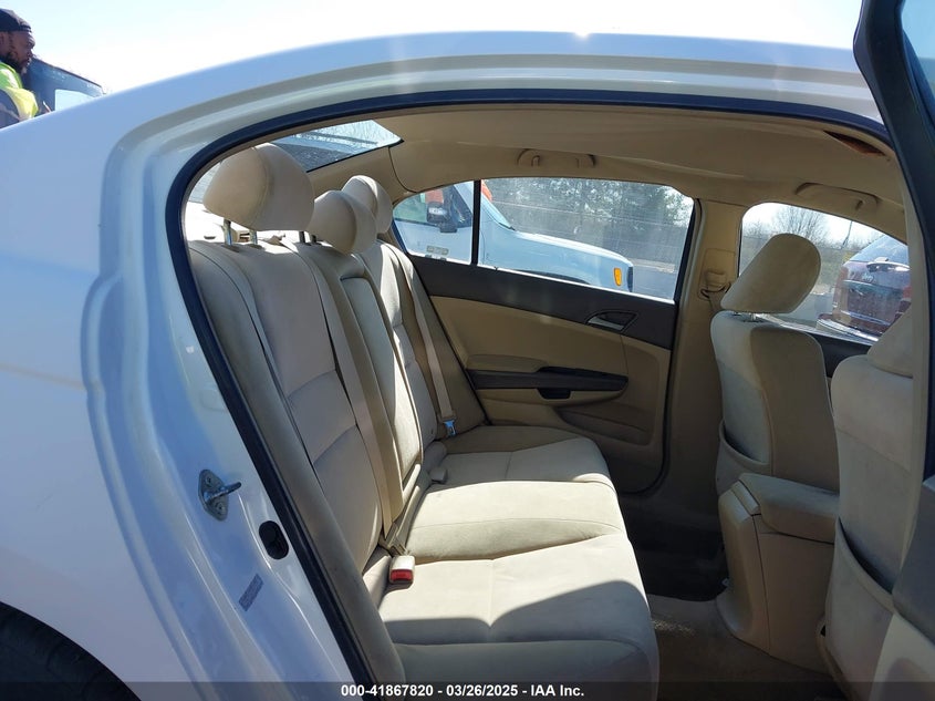 2009 HONDA ACCORD VIN: 1HGCP26319A059749