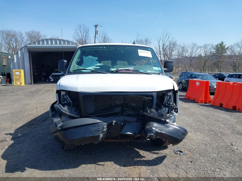 2019 GMC Savana 3500 Work Van VIN: 1GTZ7HFG1K1334802 Lot: 41868376