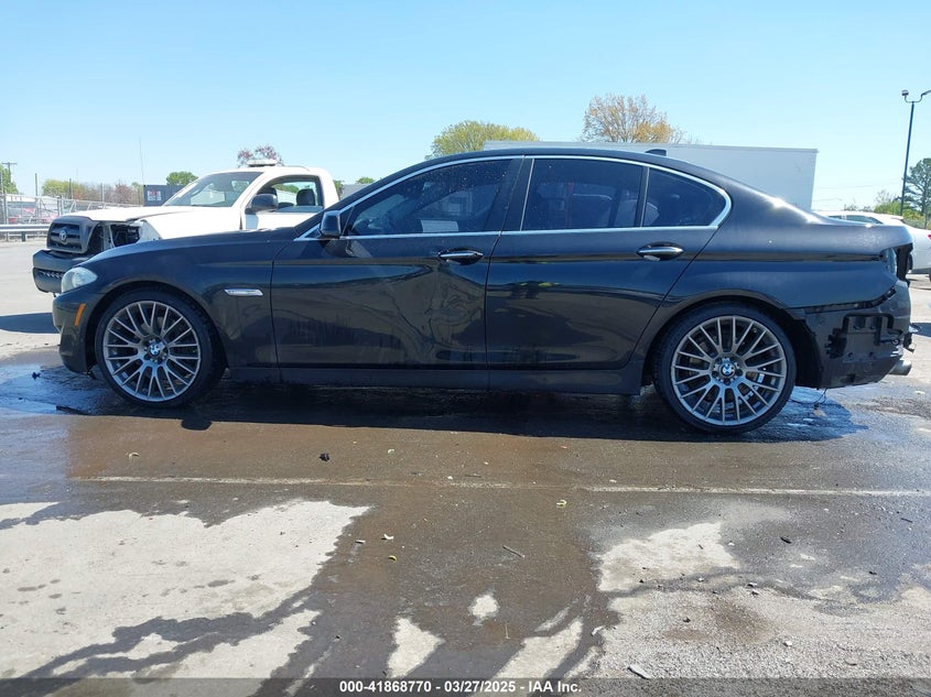 2013 BMW 535I XDRIVE - WBAFU7C56DDU70673