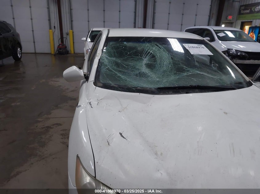 2008 TOYOTA CAMRY VIN: 4T1BE46KX8U748992