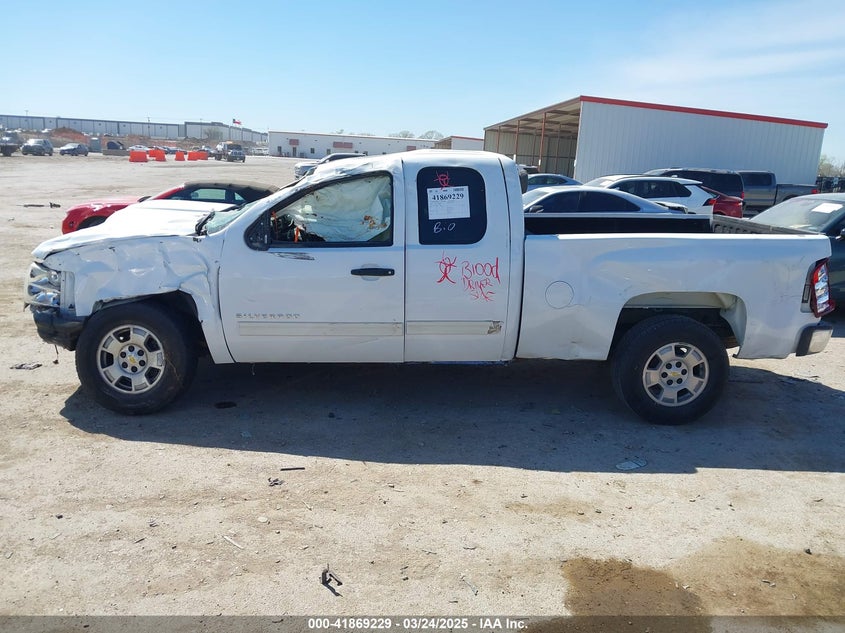 2011 CHEVROLET SILVERADO VIN: 1GCRCSE07BZ301088