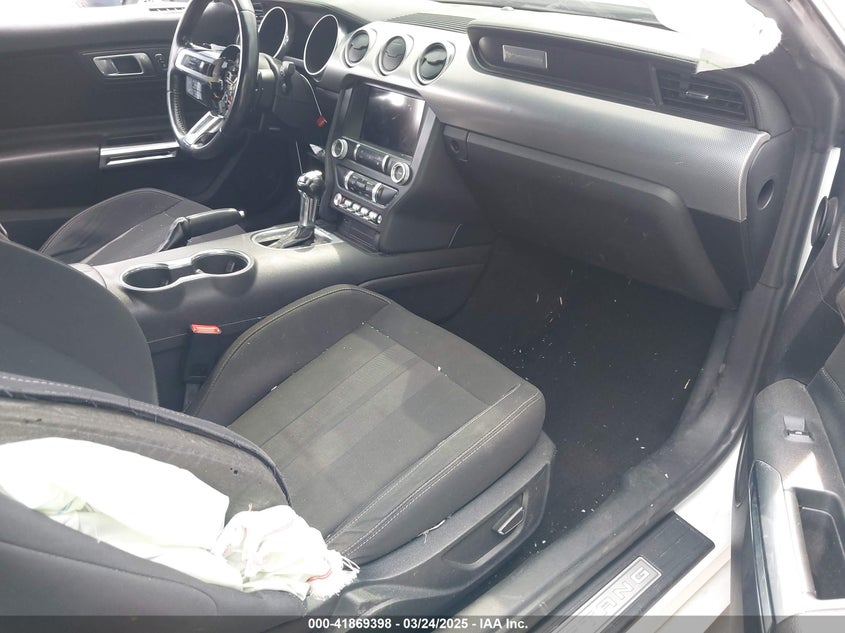 2019 FORD MUSTANG VIN: 1FA6P8CF2K5157965