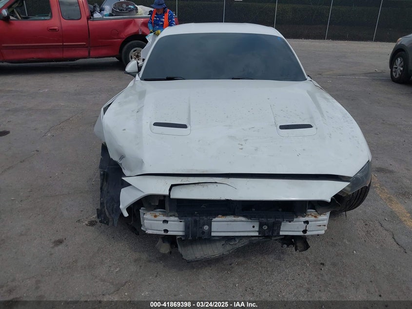 2019 FORD MUSTANG VIN: 1FA6P8CF2K5157965