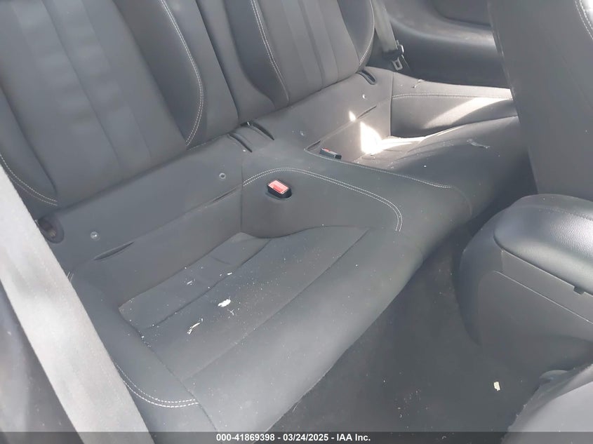 2019 FORD MUSTANG VIN: 1FA6P8CF2K5157965