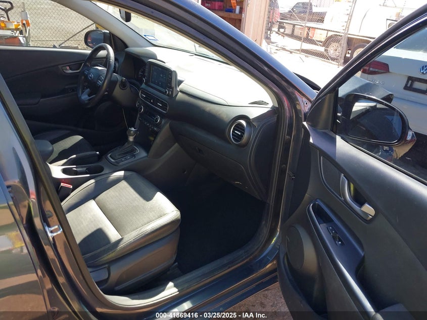2019 HYUNDAI KONA VIN: KM8K33A57KU223932