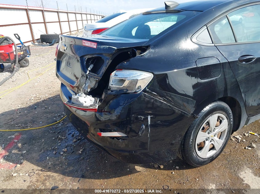 2017 CHEVROLET CRUZE VIN: 1G1BC5SM3H7117757