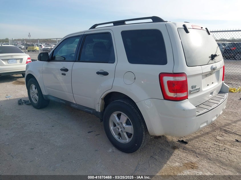 2010 FORD ESCAPE VIN: 1FMCU0D73AKD27163