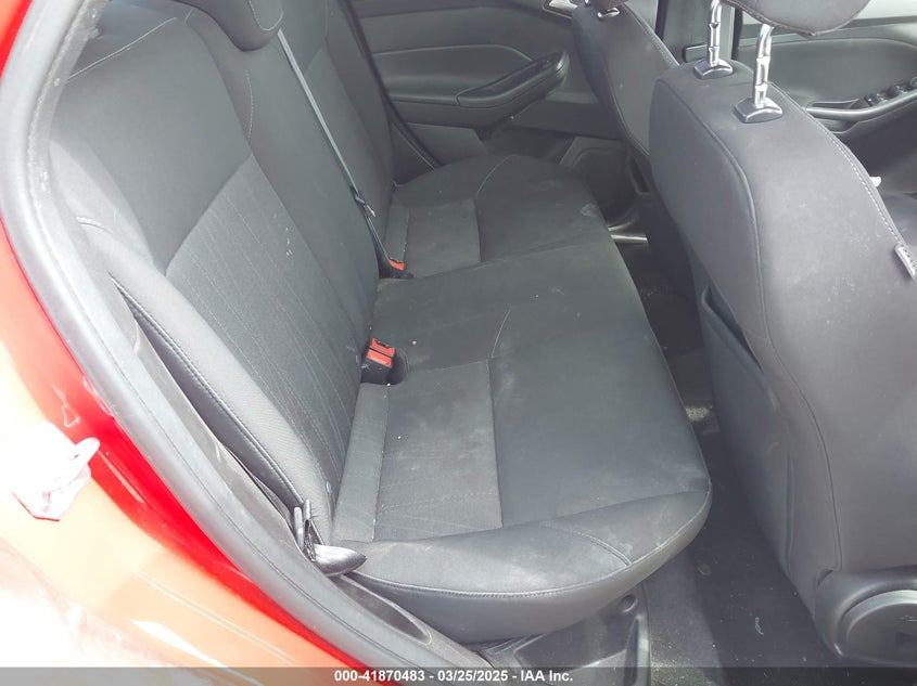 2016 FORD FOCUS SE - 1FADP3F29GL342973