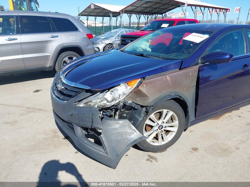 2013 HYUNDAI SONATA GLS - 5NPEB4AC1DH721372