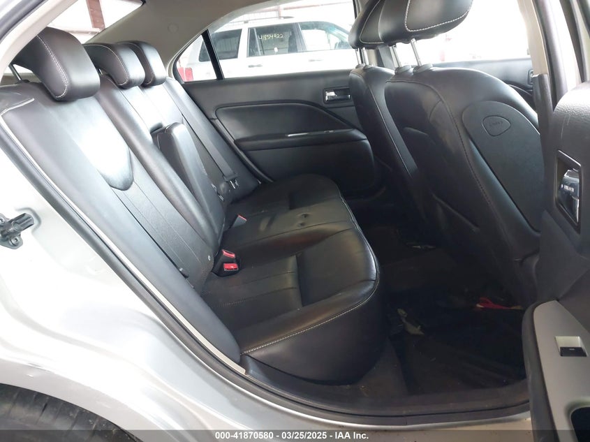 2010 MERCURY MILAN VIN: 3MEHM0JG9AR643692