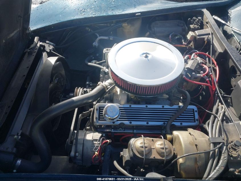 1977 Chevrolet Corvette VIN: 1Z37L7S412682 Lot: 41870651